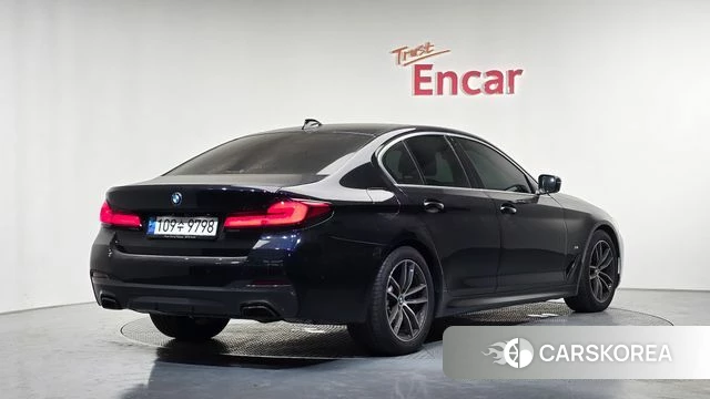 BMW 5 Series (G30) id 4635942 из Кореи 12