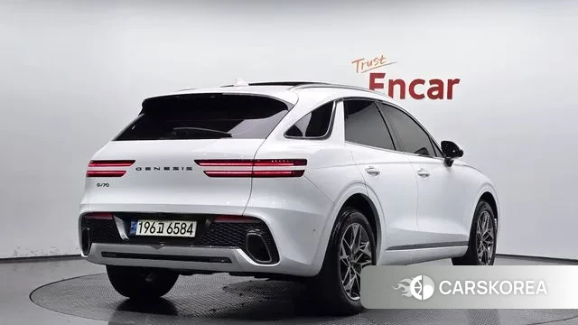 Genesis GV70 id 3335030 из Кореи 12