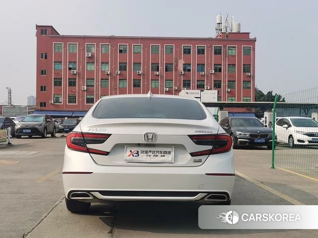Honda Accord id 4335211 из Китая 8