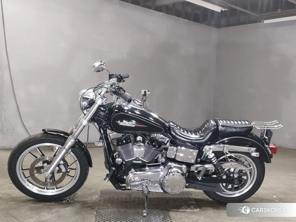 Проданный Harley-Davidson Dyna Low Rider FXDL1580 2010 из Японии, фото 2