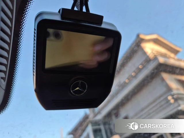 Mercedes-Benz E-Class W213 2018 Черный из Кореи, фото 2