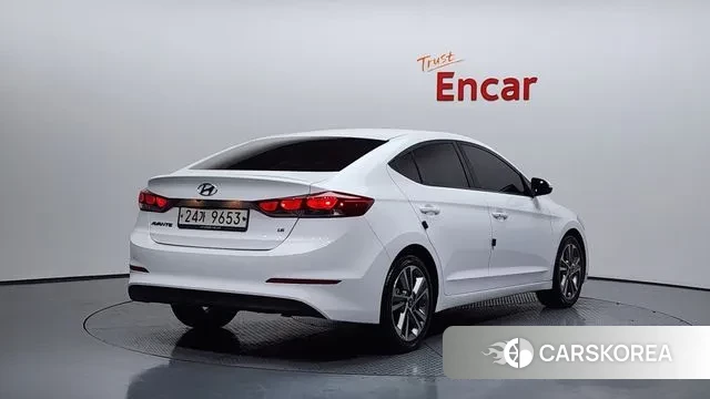 Hyundai Avante AD id 3588527 из Кореи 12