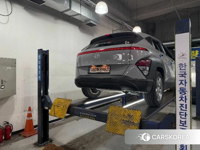 Hyundai Kona Hybrid (SX2) 2023 Серый из Кореи, фото 2