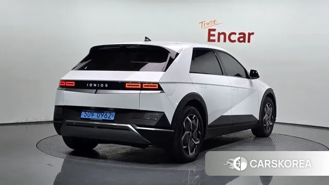 Hyundai Ionic 5 id 3181467 из Кореи 12