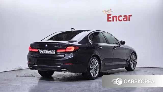 BMW 5 Series (G30) id 3778989 из Кореи 12