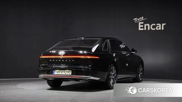 Hyundai Grandeur (GN7) id 3745645 из Кореи 12