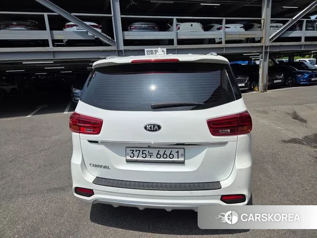 Kia The New Carnival id 3336312 из Кореи 12