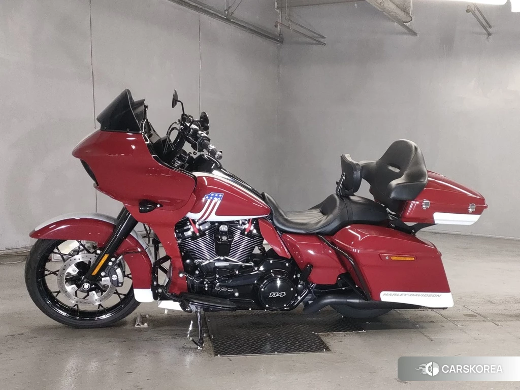 Проданный Harley-Davidson Road Glide FLTRXS1870 2020 из Японии, фото 2