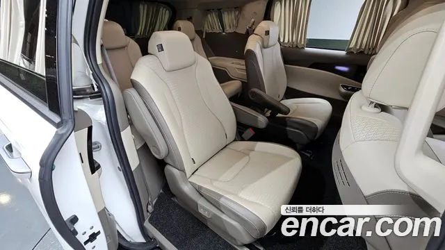 Kia Carnival 4th generation id 2704384 из Кореи 12