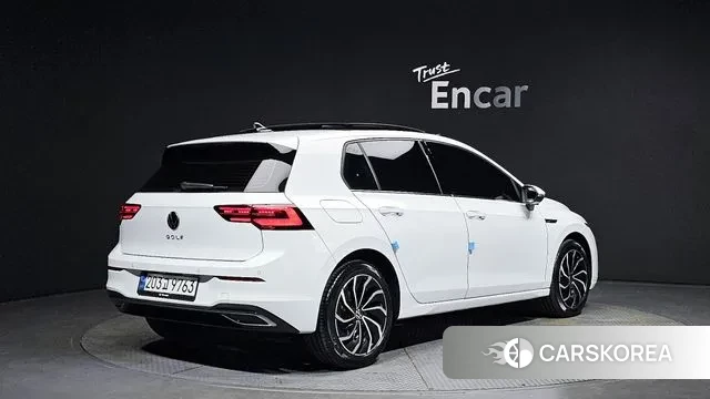 Volkswagen Golf 8th Generation id 2998153 из Кореи 12