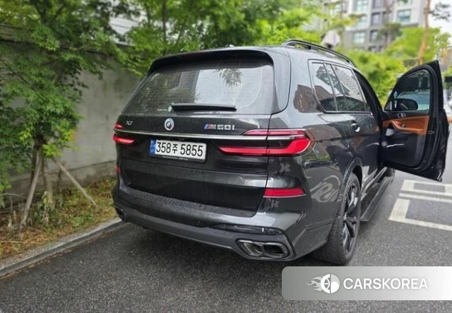 BMW X7 (G07) 2023 Черный из Кореи, фото 2