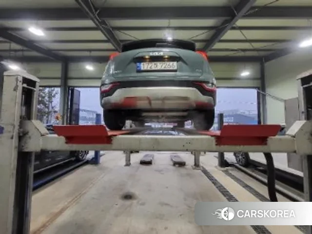 Kia Di Ol Nu Niro 2022 Светло-зеленый из Кореи, фото 2