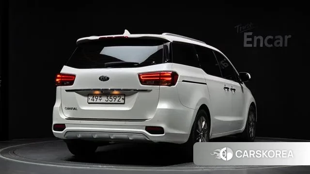 Kia The New Carnival id 2961982 из Кореи 12