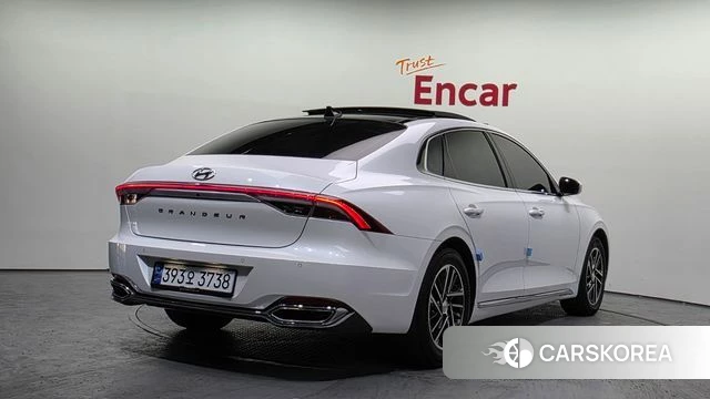 Hyundai The New Grandeur IG id 3923547 из Кореи 12