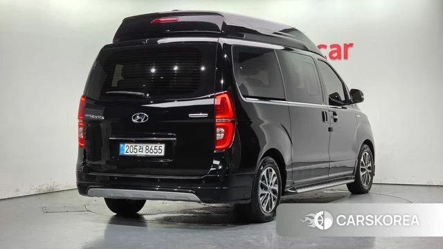 Hyundai The New Grand Starex id 4633153 из Кореи 12