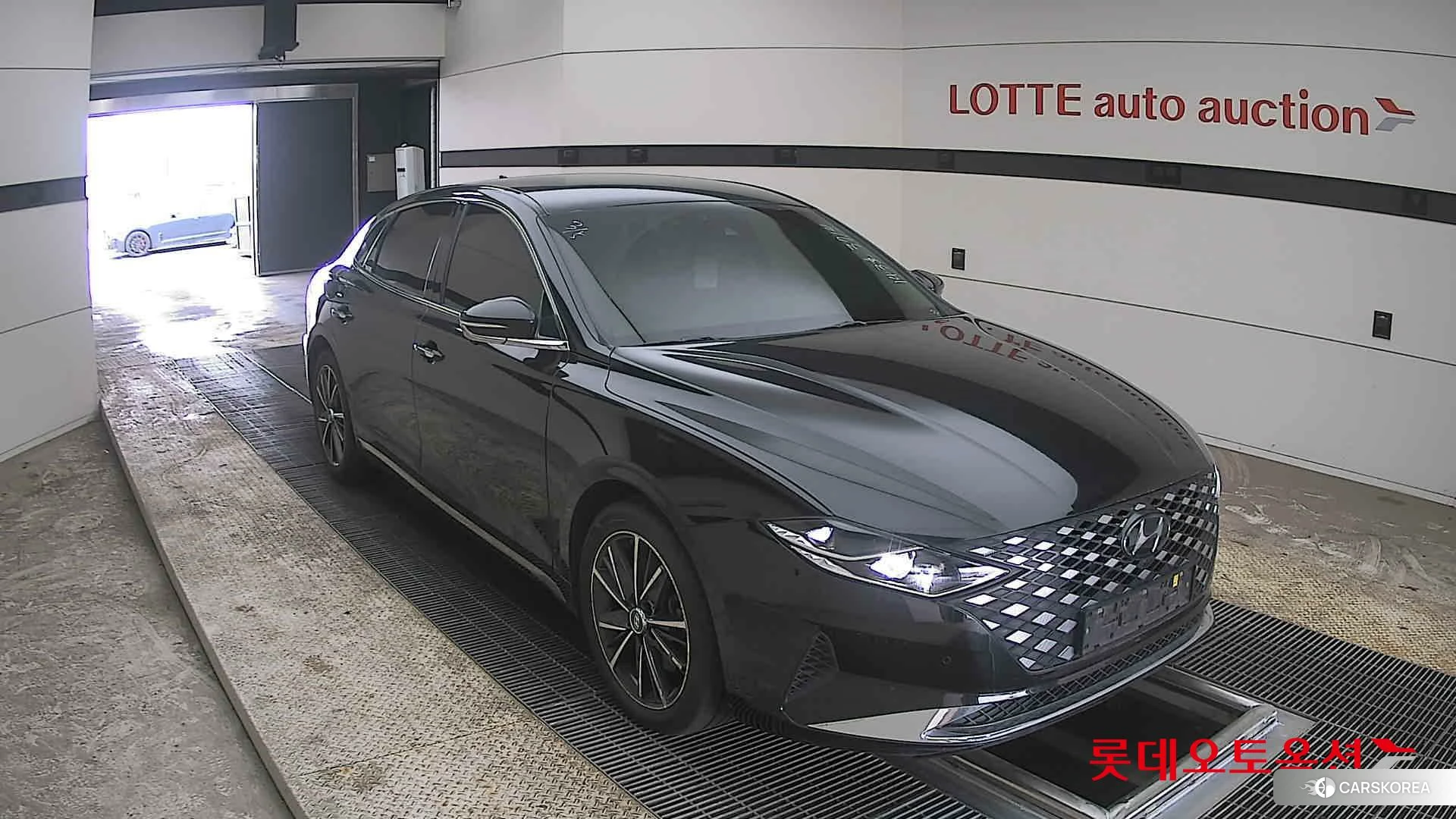 Hyundai Grandeur id 3888365 из Кореи 12