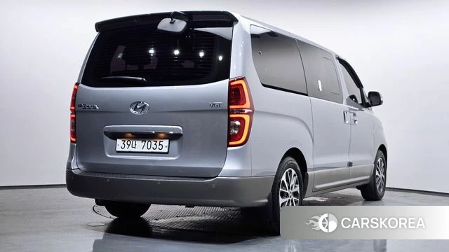 Hyundai The New Grand Starex id 4581751 из Кореи 12