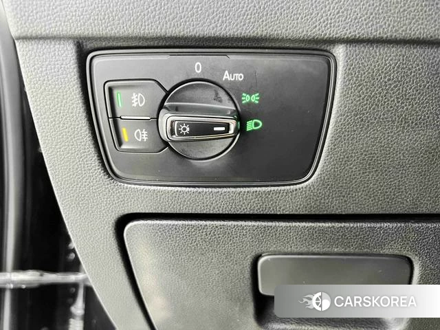 Volkswagen Magotan id 4290772 из Китая 12