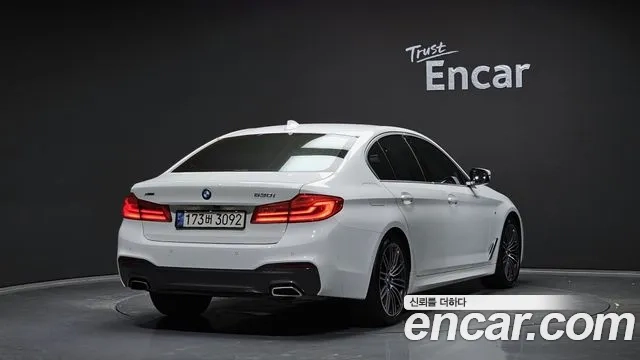 BMW 5 Series (G30) id 2946002 из Кореи 12