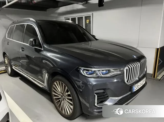 BMW X7 (G07) 2022 Серый из Кореи, фото 2