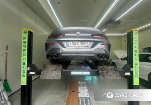BMW 8 Series (G15) 2022 Серый из Кореи, фото 2