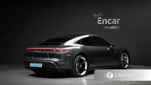 Porsche Taycan id 4244648 из Кореи 12