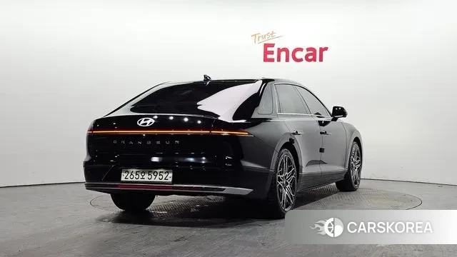 Hyundai Grandeur Hybrid (GN7) id 3620451 из Кореи 12