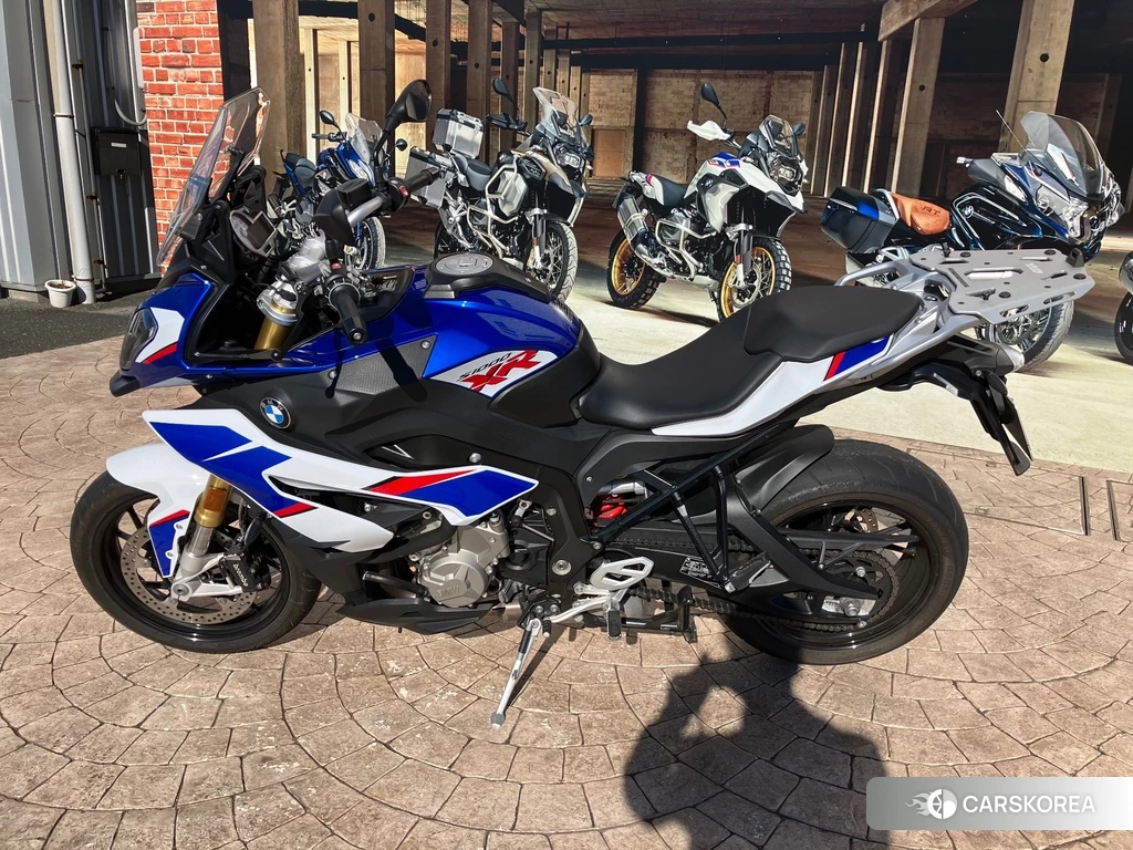 Проданный BMW S1000XR 2018 из Японии