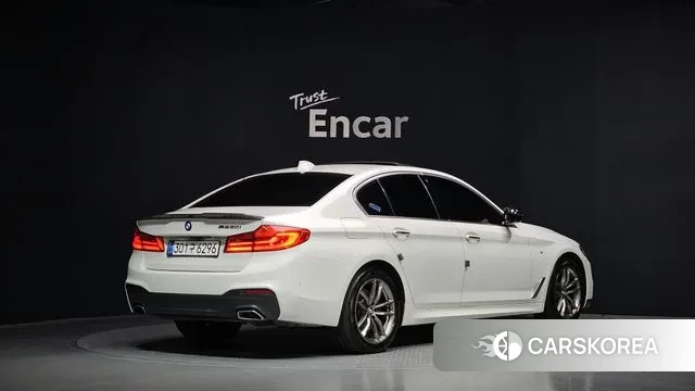 BMW 5 Series (G30) id 3779263 из Кореи 12