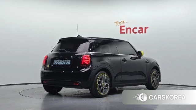 Mini Cooper Electric id 4848661 из Кореи 12