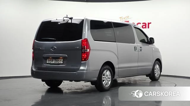 Hyundai The New Grand Starex id 4557621 из Кореи 12