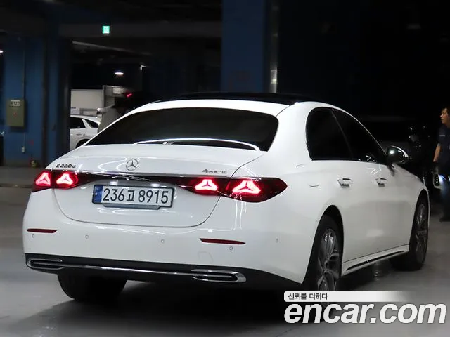 Mercedes-Benz E-Class W214 id 2852570 из Кореи 11