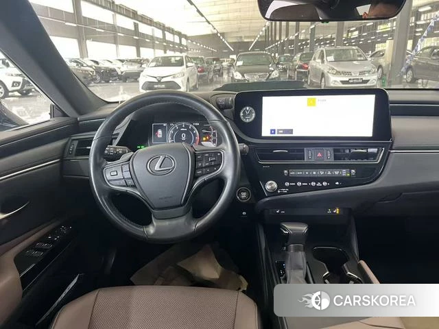 Lexus ES id 4262150 из Китая 12