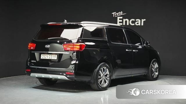 Kia The New Carnival id 4424672 из Кореи 12