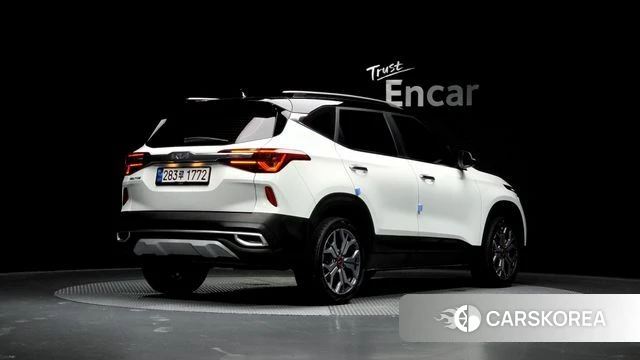 Kia Seltos id 4428747 из Кореи 12