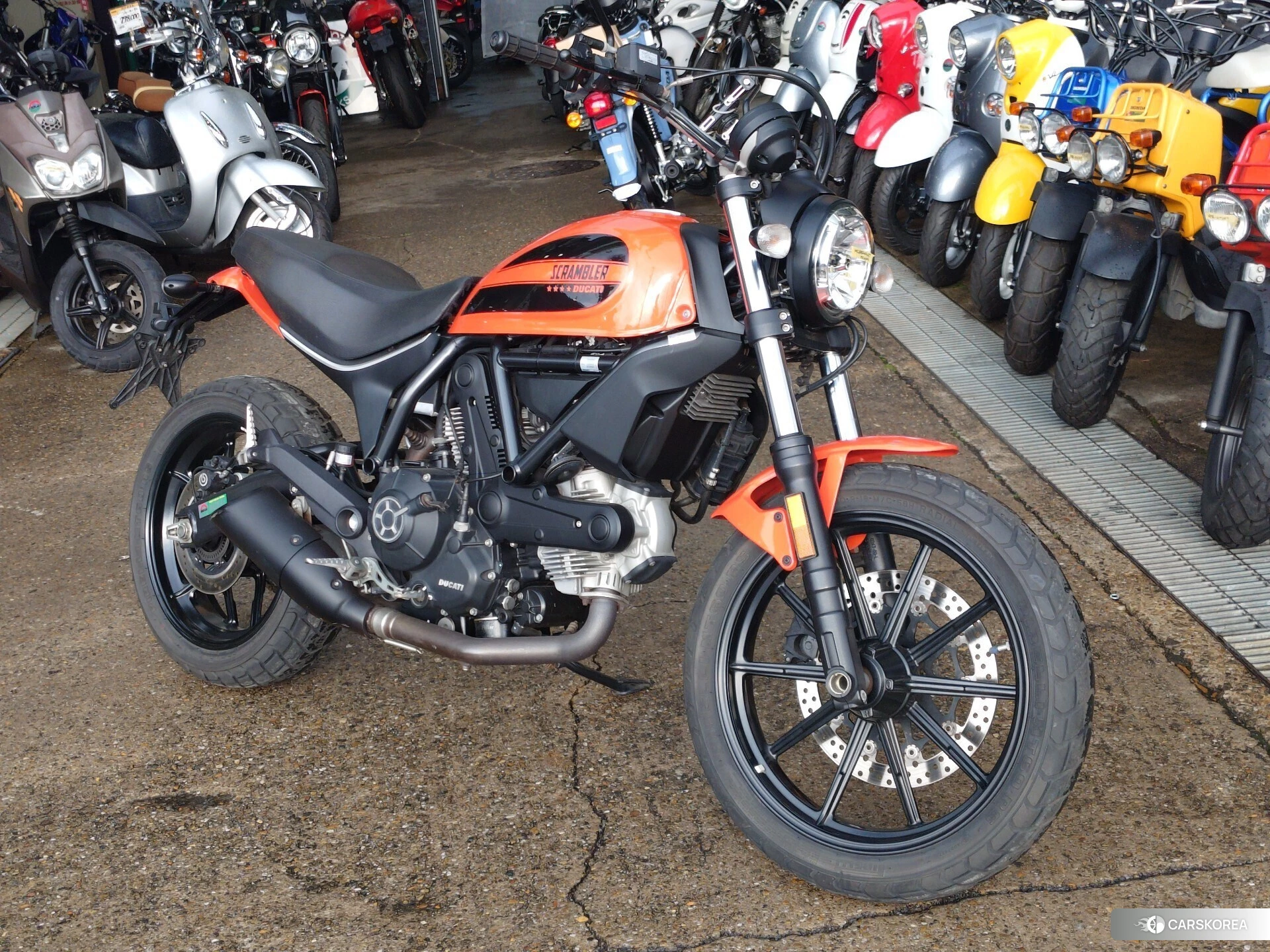 Ducati SCRAMBLER SIXTY2 2018 из Японии