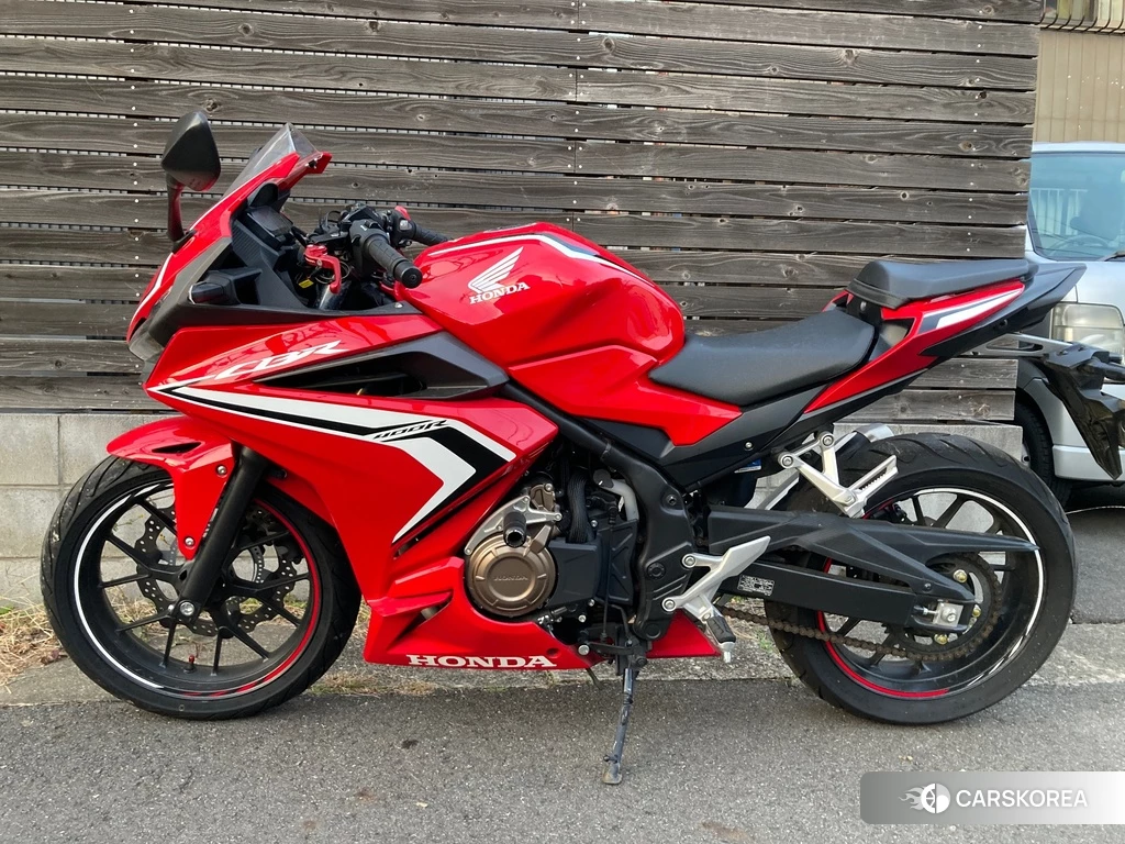 Проданный Honda CBR400R ABS 2021 из Японии