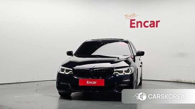BMW 5 Series (G30) id 4722113 из Кореи 12