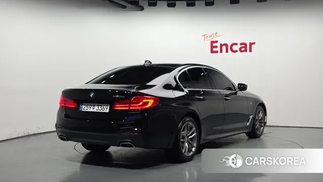 BMW 5 Series (G30) id 3460251 из Кореи 12