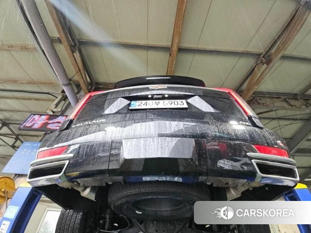 Cadillac Escalade 5th Generation 2022 Черный из Кореи, фото 2