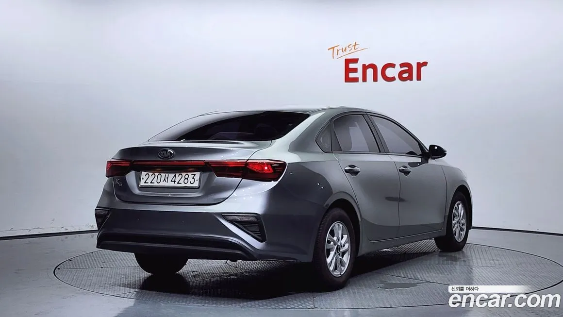 Kia Come New K3 id 1757536 из Кореи 12