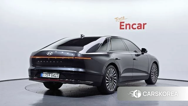 Hyundai Grandeur Hybrid (GN7) id 4408307 из Кореи 12