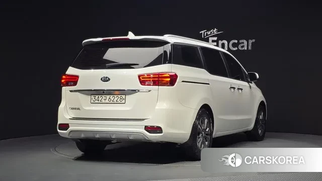 Kia The New Carnival id 3681929 из Кореи 12