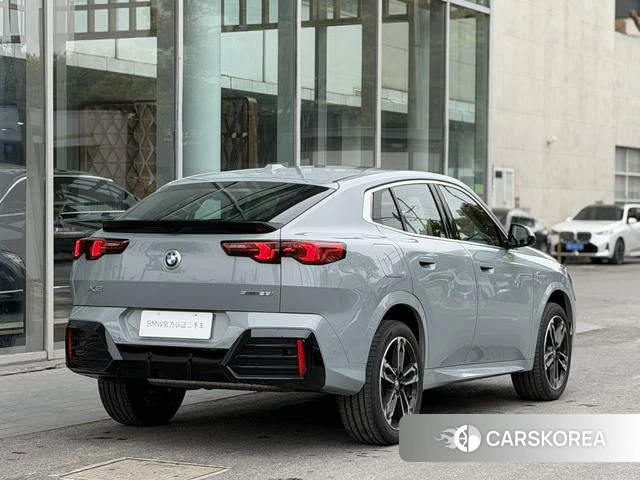 BMW X2 (import) 2025 Темно-серый из Китая, фото 3