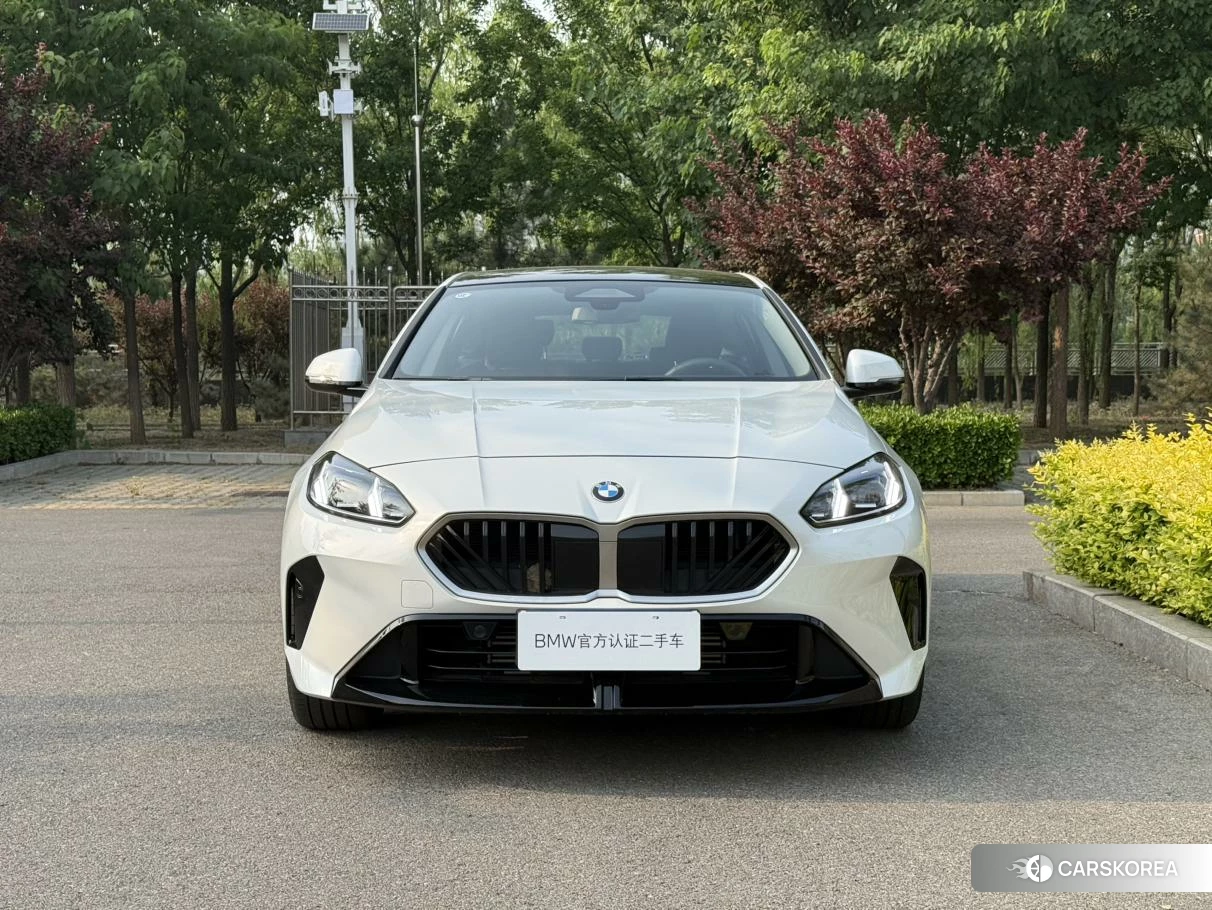 BMW 2 series 2025 Белый из Китая, фото 3