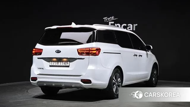 Kia The New Carnival id 3547393 из Кореи 12