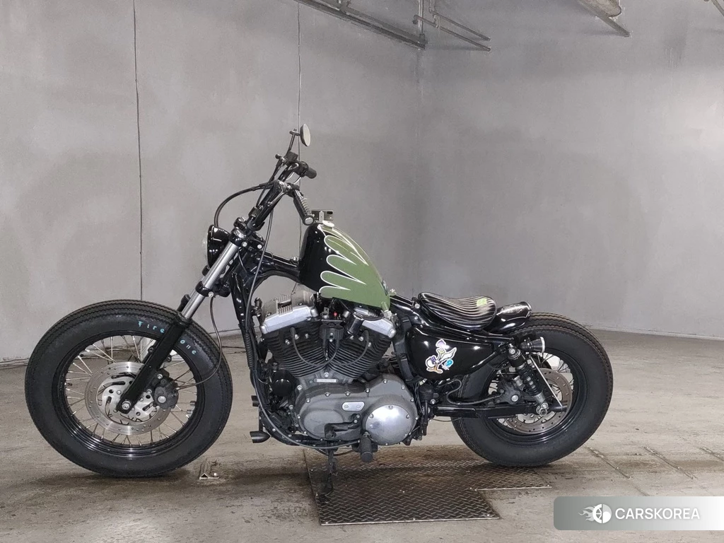 Проданный Harley-Davidson Sportster XL1200N Nightster 2010 из Японии, фото 2