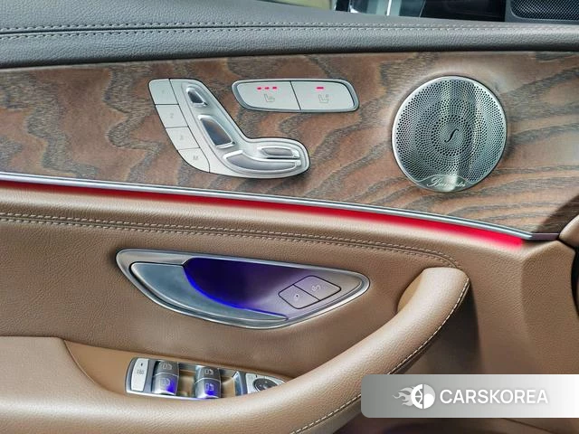 Mercedes-Benz E-class id 4275721 из Китая 12