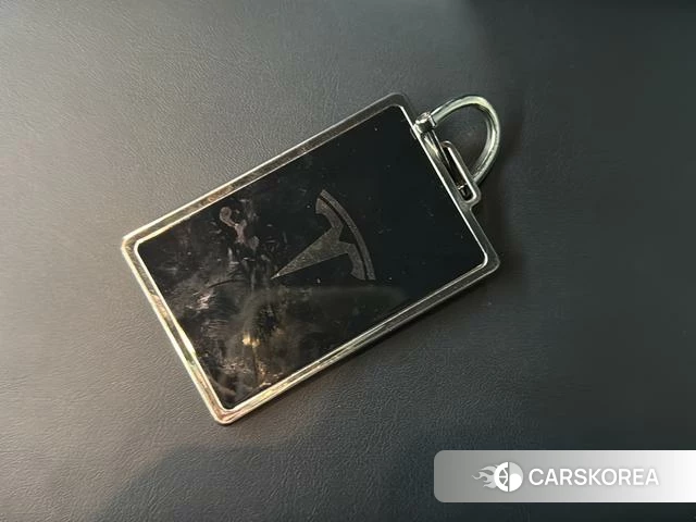 Tesla Model 3 id 4210972 из Китая 12