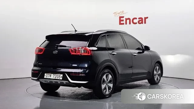 Kia Niro id 3397062 из Кореи 12